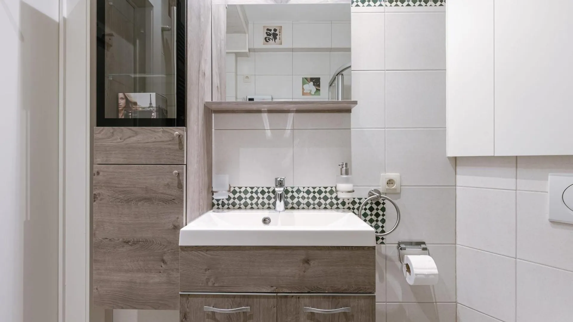 Huswell - Cosy Apartment Close To The Beach Ostend Belgium