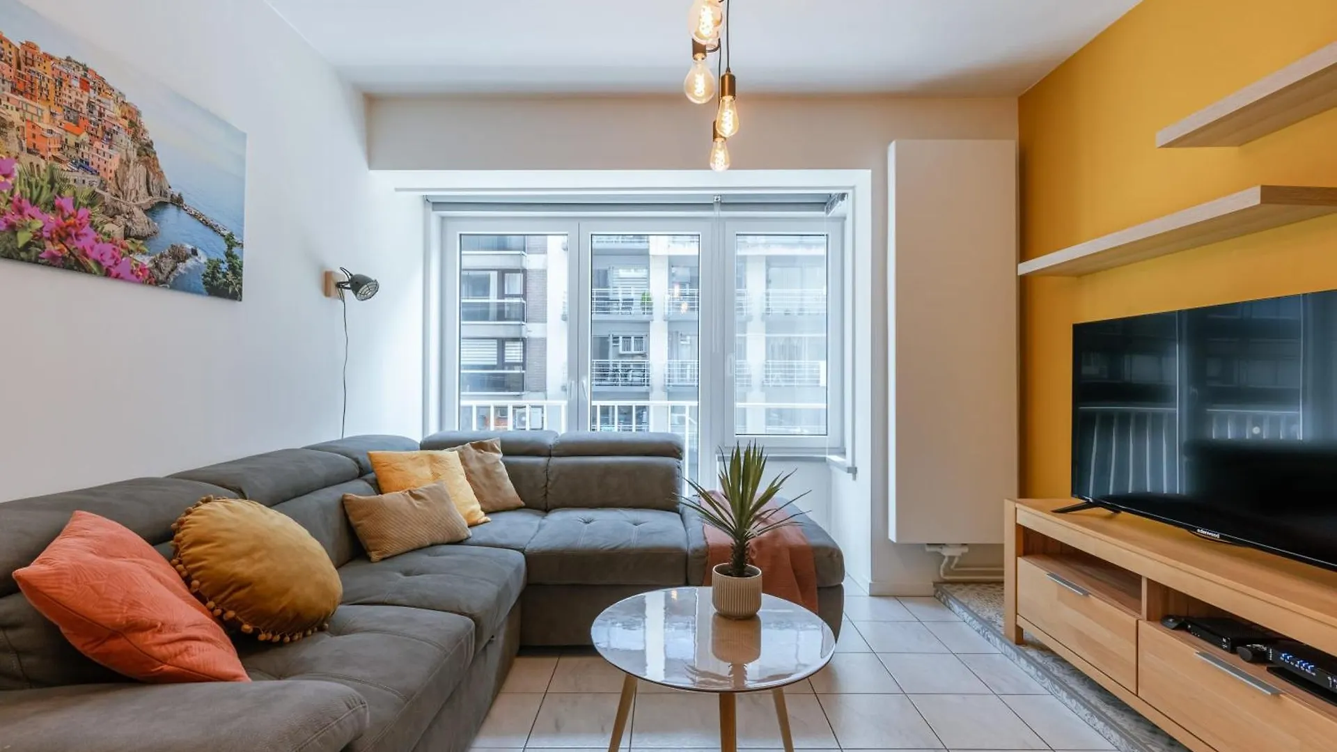 Huswell - Cosy Apartment Close To The Beach Ostend 0*,  Belgium